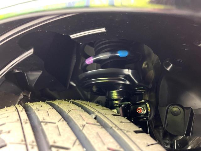 フリード ｅ：ＨＥＶエアー　ＥＸ　登録済未使用車　ホンダセンシング　両側電動スライドドア　シートヒーター　アダプティブクルーズコントロール　ＬＥＤヘッド　オートエアコン　オートライト　純正１５インチアルミ　電動パーキングブレーキ（43枚目）