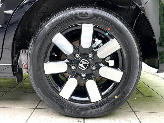 フリード ｅ：ＨＥＶエアー　ＥＸ　登録済未使用車　ホンダセンシング　両側電動スライドドア　シートヒーター　アダプティブクルーズコントロール　ＬＥＤヘッド　オートエアコン　オートライト　純正１５インチアルミ　電動パーキングブレーキ（46枚目）