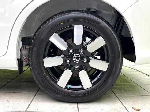 フリード ｅ：ＨＥＶエアー　ＥＸ　登録済未使用車　ホンダセンシング　両側電動スライドドア　シートヒーター　アダプティブクルーズコントロール　ＬＥＤヘッド　オートエアコン　オートライト　純正１５インチアルミ　スマートキー（44枚目）