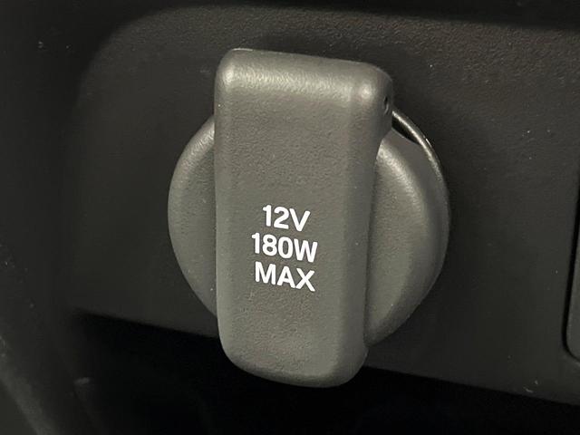 フリード ｅ：ＨＥＶエアー　ＥＸ　登録済未使用車　ホンダセンシング　両側電動スライドドア　シートヒーター　アダプティブクルーズコントロール　ＬＥＤヘッド　オートエアコン　オートライト　純正１５インチアルミ　スマートキー（50枚目）