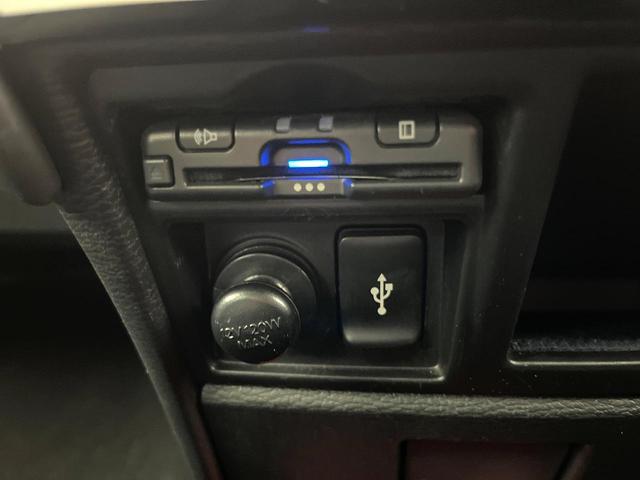 デリカＤ：５ Ｐ　禁煙車　４ＷＤ　純正１０．１インチナビ　両側パワースライドドア　シートヒーター　パワーシート　電動サイドステップ　ステアリングヒーター　ＬＥＤヘッドライト　純正１８インチアルミ　ＥＴＣ（45枚目）