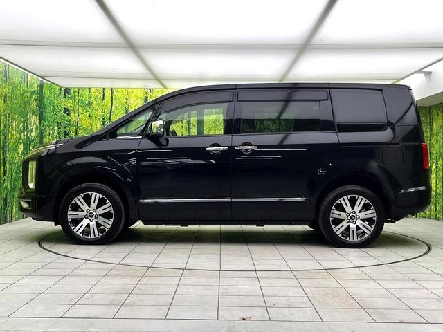 デリカＤ：５ Ｐ　禁煙車　４ＷＤ　純正１０．１インチナビ　両側パワースライドドア　シートヒーター　パワーシート　電動サイドステップ　ステアリングヒーター　ＬＥＤヘッドライト　純正１８インチアルミ　ＥＴＣ（49枚目）