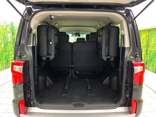 デリカＤ：５ Ｐ　禁煙車　４ＷＤ　純正１０．１インチナビ　両側パワースライドドア　シートヒーター　パワーシート　電動サイドステップ　ステアリングヒーター　ＬＥＤヘッドライト　純正１８インチアルミ　ＥＴＣ（58枚目）