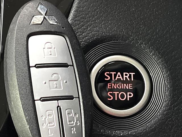 �y�I�y���[�V�����L�[�z�J�o����|�P�b�g�ɓ��ꂽ�܂܂ł��h�A�̎{���E�������\�ȃX�}�[�g�L�[�𑕔��B�G���W���̃I���E�I�t�����J�M�����o���K�v����������Ƃ��Ă��֗��ł���