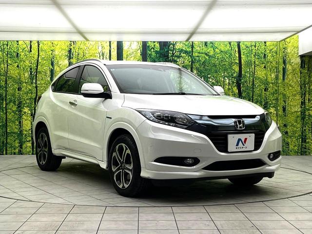 ヴェゼル ハイブリッドＺ　禁煙車　純正ディズプレイオーディオ　バックカメラ　クルーズコントロール　オートエアコン　ＬＥＤヘッドライト　純正１７インチアルミ　シートヒーター　電動格納ミラー　パワーウィンドウ　ＥＴＣ（16枚目）