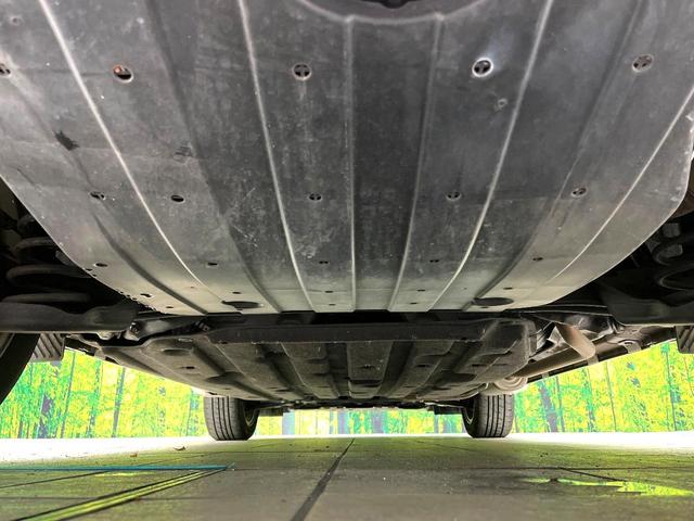 ヴェゼル ハイブリッドＺ　禁煙車　純正ディズプレイオーディオ　バックカメラ　クルーズコントロール　オートエアコン　ＬＥＤヘッドライト　純正１７インチアルミ　シートヒーター　電動格納ミラー　パワーウィンドウ　ＥＴＣ（19枚目）