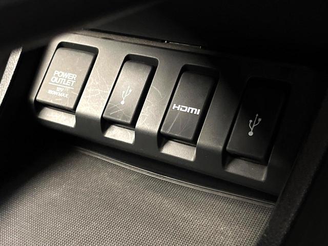 ヴェゼル ハイブリッドＺ　禁煙車　純正ディズプレイオーディオ　バックカメラ　クルーズコントロール　オートエアコン　ＬＥＤヘッドライト　純正１７インチアルミ　シートヒーター　電動格納ミラー　パワーウィンドウ　ＥＴＣ（37枚目）