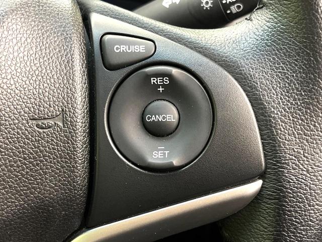 フィットハイブリッド Ｌパッケージ　禁煙車　純正８型ナビ　バックカメラ　ドライブレコーダー　ＥＴＣ　ハーフレザーシート　スマートキー　ＬＥＤヘッドライト　純正１５インチアルミホイール　ステアリングスイッチ　オートエアコン（36枚目）