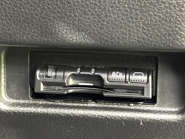 スペーシアギア ハイブリッドＸＺ　ターボ　ターボ　セーフティサポート　ＳＤナビ　両側電動スライドドア　シートヒーター　パドルシフト　ＬＥＤヘッド　スマートキー　オートエアコン　オートライト　クルコン　ロールサンシェード　ＥＴＣ（23枚目）