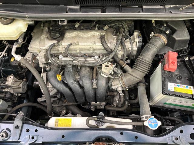 ヴォクシー ＺＳ　煌　禁煙車　フリップダウンモニター　純正９インチナビ　バックカメラ　両側パワースライドドア　ＬＥＤヘッドライト　純正１６インチアルミホイール　スマートキー　ＥＴＣ　Ｂｌｕｅｔｏｏｔｈ再生　フルセグＴＶ（18枚目）