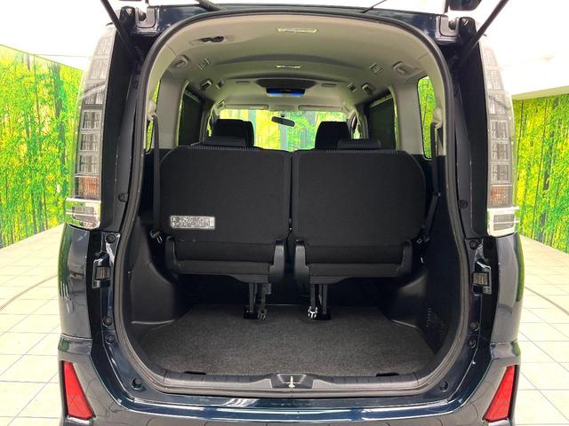 ヴォクシー ＺＳ　煌　禁煙車　フリップダウンモニター　純正９インチナビ　バックカメラ　両側パワースライドドア　ＬＥＤヘッドライト　純正１６インチアルミホイール　スマートキー　ＥＴＣ　Ｂｌｕｅｔｏｏｔｈ再生　フルセグＴＶ（41枚目）