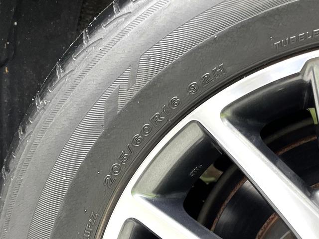 ヴォクシー ＺＳ　煌　禁煙車　フリップダウンモニター　純正９インチナビ　バックカメラ　両側パワースライドドア　ＬＥＤヘッドライト　純正１６インチアルミホイール　スマートキー　ＥＴＣ　Ｂｌｕｅｔｏｏｔｈ再生　フルセグＴＶ（47枚目）