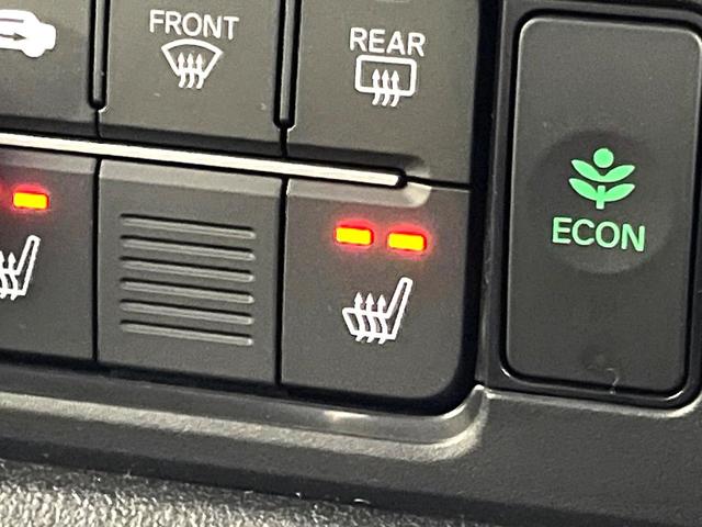 Ｎ－ＢＯＸカスタム ターボコーディネートスタイル　禁煙車　１０インチナビ　バックカメラ　アダプティブクルーズコントロール　両側パワースライドドア　シートヒーター　ＬＥＤヘッドライト　純正１５インチアルミ　オートエアコン　スマートキー（7枚目）