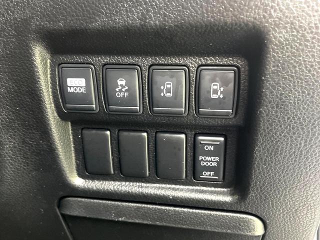 �y�����p���[�X���C�h�h�A�z�X�}�[�g�L�[��^�]�Ȃ̃X�C�b�`�Ō�ȗ����X���C�h�h�A�̊J���\���d��������͂����ăh�A���J����K�v�������A�����Ȃ��q�l�ł��ȒP�ɊJ���߂ł����K�ł���