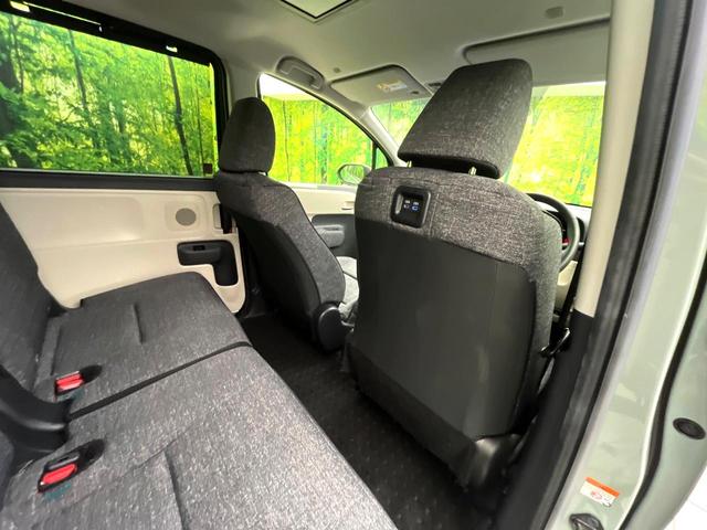 シエンタ ハイブリッドＺ　禁煙車　純正１０．５インチディスプレイオーディオ　両側パワースライドドア　バックカメラ　レーダークルーズコントロール　ＬＥＤヘッドライト　純正１５インチアルミ　スマートキー　ＥＴＣ（52枚目）