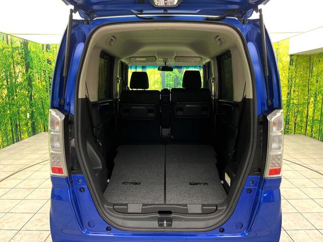 Ｎ－ＢＯＸ ２トーンカラースタイル　Ｇ・ターボＬパッケージ　純正ナビ　バックカメラ　パワースライドドア　ＥＴＣ　スマートキー　Ｂｌｕｅｔｏｏｔｈ再生　ＣＤ　ＤＶＤ再生　クルーズコントロール　シートバックテーブル　純正革巻きステアリング（10枚目）