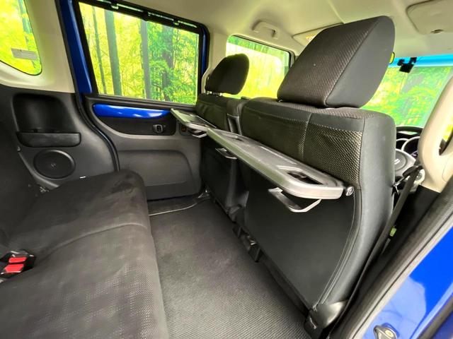 Ｎ－ＢＯＸ ２トーンカラースタイル　Ｇ・ターボＬパッケージ　純正ナビ　バックカメラ　パワースライドドア　ＥＴＣ　スマートキー　Ｂｌｕｅｔｏｏｔｈ再生　ＣＤ　ＤＶＤ再生　クルーズコントロール　シートバックテーブル　純正革巻きステアリング（42枚目）