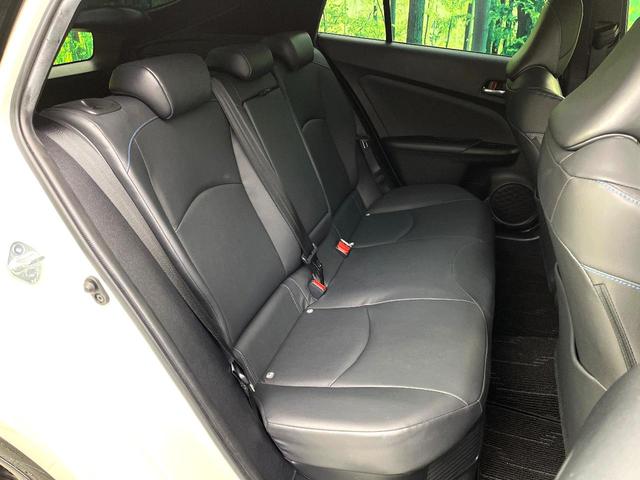 プリウス Ｓツーリングセレクション　禁煙車　セーフティセンス　モデリスタフルエアロ　純正９型ナビ　バックカメラ　シートヒーター　レーダークルーズコントロール　ＬＥＤヘッド　純正１７インチアルミ　黒革シート　ドライブレコーダー　ＥＴＣ（10枚目）