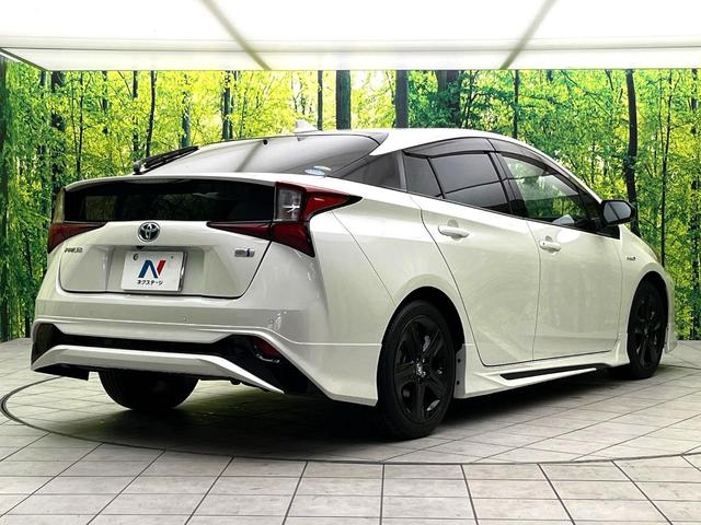プリウス Ｓツーリングセレクション　禁煙車　セーフティセンス　モデリスタフルエアロ　純正９型ナビ　バックカメラ　シートヒーター　レーダークルーズコントロール　ＬＥＤヘッド　純正１７インチアルミ　黒革シート　ドライブレコーダー　ＥＴＣ（18枚目）