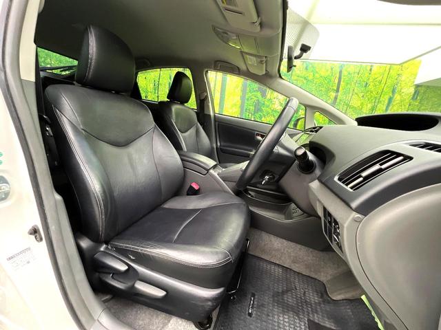 プリウス Ｇ　ＬＥＤエディション　ＢＩＧＸ８型ナビ　クルーズコントロール　禁煙車　シートヒーター　レザーシート　スマートキー　ＬＥＤヘッド　ビルトインＥＴＣ　オートライト　オートエアコン　電動格納ミラー　フルセグ（8枚目）