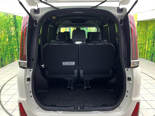 ノア Si ダブルバイビーII 禁煙車 純正10型ナビ バックカメラ フリップダウンモニター 両側パワースライドドア セーフティセンス クルコン LEDヘッドライト オートエアコン スマートキー 純正16インチアルミ ETC(12枚目)