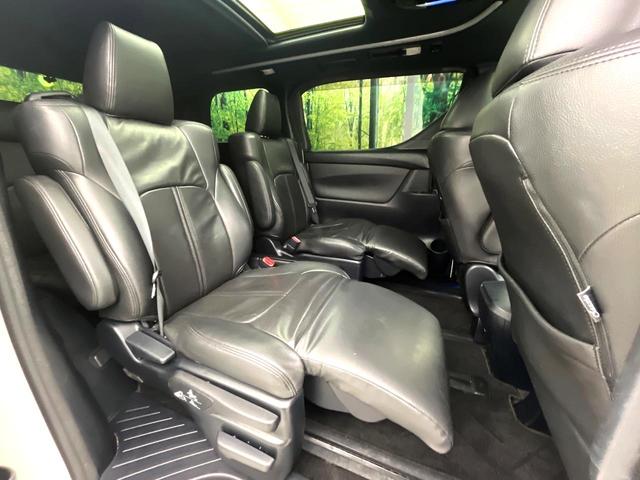 ヴェルファイア ２．５Ｚ　Ａエディション　ゴールデンアイズ　サンルーフ　ＢＩＧＸ１１型ナビ　フリップダウンモニター　バックカメラ　両側電動スライドドア　ＬＥＤヘッド　純正１８インチアルミ　クルーズコントロール　ＥＴＣ　ステアリングスイッチ　スマートキー（8枚目）