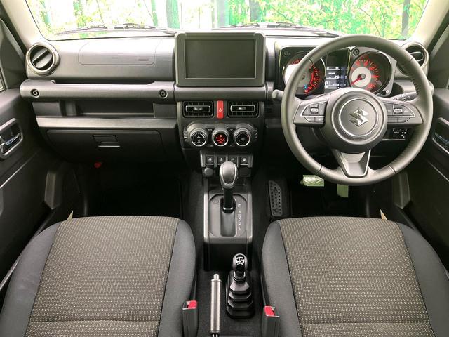 ジムニー ＸＣ　禁煙車　４ＷＤ　スズキセーフティサポート　クルーズコントロール　シートヒーター　オートエアコン　ＬＥＤヘッドライト　純正１６インチアルミ　純正革巻きステアリング　オートライト　フロアマット（2枚目）