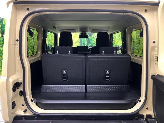ジムニー ＸＣ　禁煙車　４ＷＤ　スズキセーフティサポート　クルーズコントロール　シートヒーター　オートエアコン　ＬＥＤヘッドライト　純正１６インチアルミ　純正革巻きステアリング　オートライト　フロアマット（10枚目）