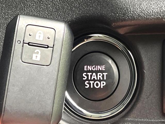 ジムニー ＸＣ　禁煙車　４ＷＤ　スズキセーフティサポート　クルーズコントロール　シートヒーター　オートエアコン　ＬＥＤヘッドライト　純正１６インチアルミ　純正革巻きステアリング　オートライト　フロアマット（32枚目）