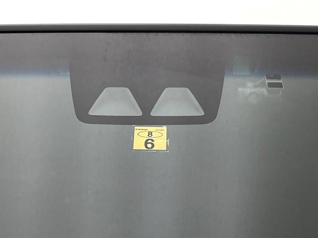 �y�X�}�[�g�A�V�X�g�z���s���ɑO���̎ԗ�����F�����A�Փ˂������Ȏ��͌x��ƃu���[�L�ŏՓˉ���Ɣ�Q�y�����A�V�X�g�B�����S�Ƀh���C�u�����y���݂��������܂��B