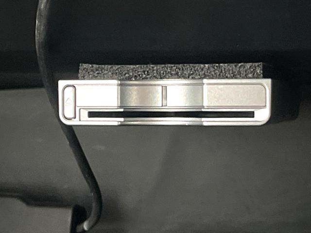 Ｎ－ＢＯＸカスタム Ｇ　ＳＳパッケージ　純正ナビ　両側電動ドア　シティブレーキアクティブシステム　禁煙車　バックカメラ　ドライブレコーダー　ＥＴＣ　ＨＩＤヘッド　スマートキー　オートエアコン　オートライト　Ｂｌｕｅｔｏｏｔｈ再生（7枚目）