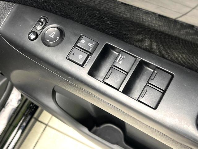 Ｎ－ＢＯＸカスタム Ｇ　ＳＳパッケージ　純正ナビ　両側電動ドア　シティブレーキアクティブシステム　禁煙車　バックカメラ　ドライブレコーダー　ＥＴＣ　ＨＩＤヘッド　スマートキー　オートエアコン　オートライト　Ｂｌｕｅｔｏｏｔｈ再生（35枚目）