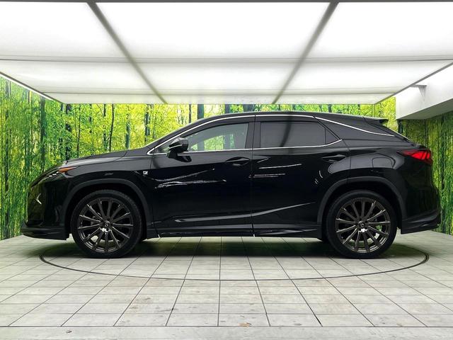 ＲＸ ＲＸ３００　Ｆスポーツ　禁煙車　メーカーナビ　全周囲カメラ　セーフティシステムプラス　シートベンチレーション　電動リアゲート　赤革レザーシート　２２インチアルミホイール　　スマートキー　ＬＥＤヘッド　ビルトインＥＴＣ（56枚目）