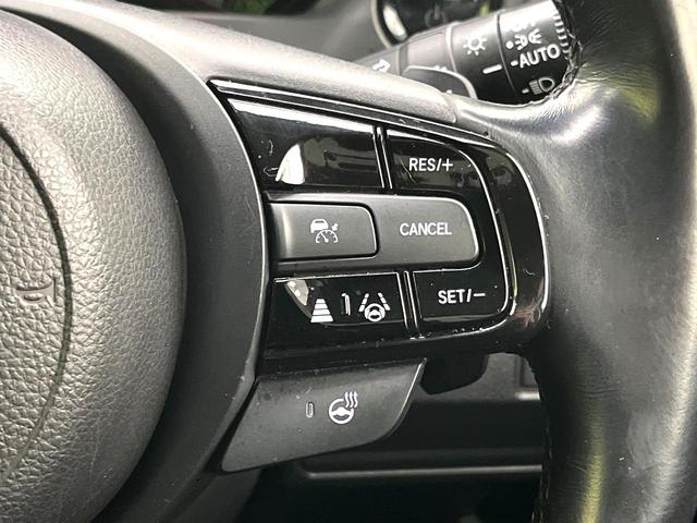 ヴェゼル ｅ：ＨＥＶ　Ｚ　禁煙車　純正９型ナビ　バックカメラ　アダプティブクルーズコントロール　ＥＴＣ２．０　シートヒーター　パドルシフト　オートブレーキホールド　コーナーセンサー　ワイヤレス充電　スマートキー（5枚目）