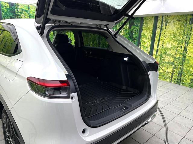 ヴェゼル ｅ：ＨＥＶ　Ｚ　禁煙車　純正９型ナビ　バックカメラ　アダプティブクルーズコントロール　ＥＴＣ２．０　シートヒーター　パドルシフト　オートブレーキホールド　コーナーセンサー　ワイヤレス充電　スマートキー（42枚目）