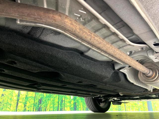 ヴェゼル ｅ：ＨＥＶ　Ｚ　禁煙車　純正９型ナビ　バックカメラ　アダプティブクルーズコントロール　ＥＴＣ２．０　シートヒーター　パドルシフト　オートブレーキホールド　コーナーセンサー　ワイヤレス充電　スマートキー（49枚目）