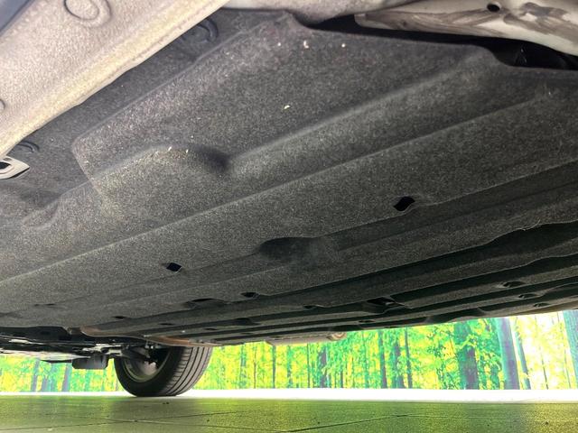 ヴェゼル ｅ：ＨＥＶ　Ｚ　禁煙車　純正９型ナビ　バックカメラ　アダプティブクルーズコントロール　ＥＴＣ２．０　シートヒーター　パドルシフト　オートブレーキホールド　コーナーセンサー　ワイヤレス充電　スマートキー（50枚目）