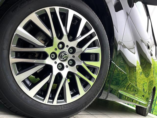 ヴェルファイア ２．５Ｚ　Ｇエディション　サンルーフ　モデリスタエアロ　両側電動ドア　純正ＳＤナビ　後席モニター　バックカメラ　衝突被害軽減システム　禁煙車　電動リアゲート　レザーシート　ドラレコ　コーナーセンサー　スマートキー（13枚目）