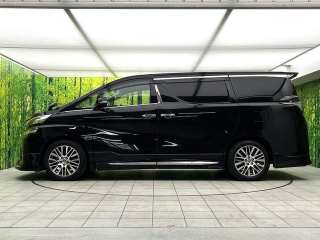 ヴェルファイア ２．５Ｚ　Ｇエディション　サンルーフ　モデリスタエアロ　両側電動ドア　純正ＳＤナビ　後席モニター　バックカメラ　衝突被害軽減システム　禁煙車　電動リアゲート　レザーシート　ドラレコ　コーナーセンサー　スマートキー（25枚目）