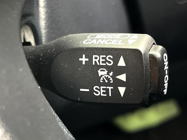 ヴェルファイア ２．５Ｚ　Ｇエディション　サンルーフ　モデリスタエアロ　両側電動ドア　純正ＳＤナビ　後席モニター　バックカメラ　衝突被害軽減システム　禁煙車　電動リアゲート　レザーシート　ドラレコ　コーナーセンサー　スマートキー（46枚目）