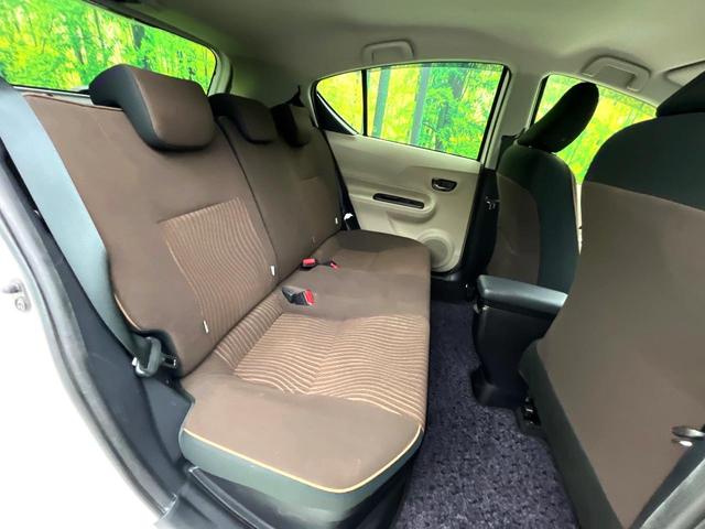 アクア Ｇ　禁煙車　純正ナビ　バックカメラ　ＥＴＣ　オートエアコン　電動格納ミラー　キーレス　ドアバイザー　フロアマット　パワーウィンドウ（9枚目）