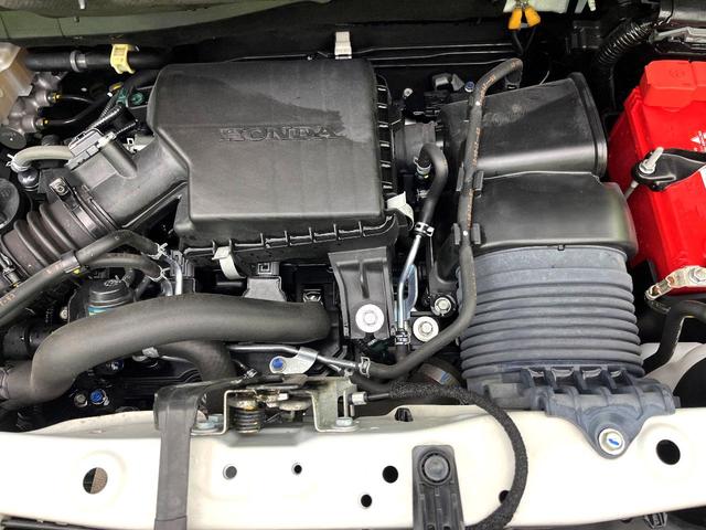Ｎ－ＢＯＸカスタム Ｌターボ　禁煙車　純正ナビ　バックカメラ　両側パワースライドドア　シートヒーター　ホンダセンシング　コーナーセンサー　レーンアシスト　レーダークルーズコントロール　ＥＴＣ　ドライブレコーダー　パドルシフト（18枚目）