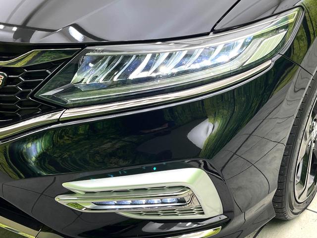 ジェイド ハイブリッドＲＳ・ホンダセンシング　禁煙車　純正８型ナビ　バックカメラ　アダプティブクルーズコントロール　ドライブレコーダー　ＥＴＣ　ＬＥＤヘッド　パドルシフト　横滑り防止装置　ハーフレザーシート　スマートキー（12枚目）