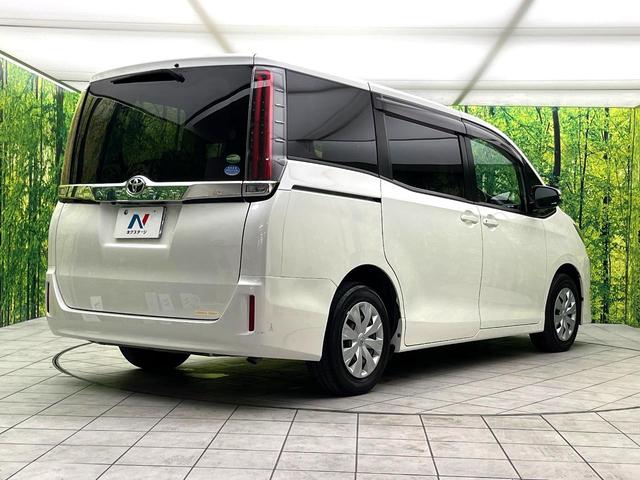 ノア Ｘ　禁煙車　セーフティセンス　ＳＤナビ　バックカメラ　パワースライドドア　ＥＴＣ　ドライブレコーダー　アイドリングストップ　ＬＥＤヘッド　オートライト　スマートキー（17枚目）