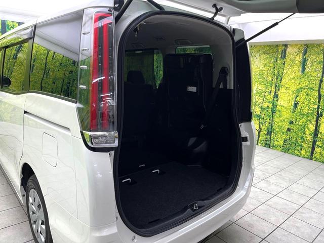 ノア Ｘ　禁煙車　セーフティセンス　ＳＤナビ　バックカメラ　パワースライドドア　ＥＴＣ　ドライブレコーダー　アイドリングストップ　ＬＥＤヘッド　オートライト　スマートキー（43枚目）