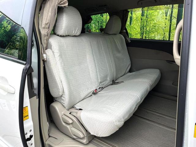 �L�X�Ƃ����Q��ڃV�[�g�͋��Z���������A���S�n�����K�I�F�B��Ƒ��Ƃ̂��o�����ɂ҂�����ł��B�x�r�[�V�[�g��`���C���h�V�[�g�g�p�������K�ɂ��߂�������������\���ȋ�Ԃ��m�ۂ��Ă��܂��B