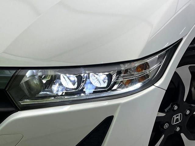 �y�k�d�c�w�b�h���C�g�z���V����ԑ��s�����ǍD�Ȏ��E���m�ۂ����S���ĉ^�]�ł��鍂�P�x�k�d�c�w�b�h���C�g�𑕔��I�_�����x�������A����d�͂��}�����Ă��܂��B