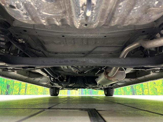 N-BOXカスタム G ターボSSブラックスタイルパッケージ 禁煙車 シティブレーキアクティブシステム 純正ナビ バックカメラ 両側電動スライドドア パドルシフト ETC HIDライト 純正15インチアルミ オートライト スマートキー(19枚目)