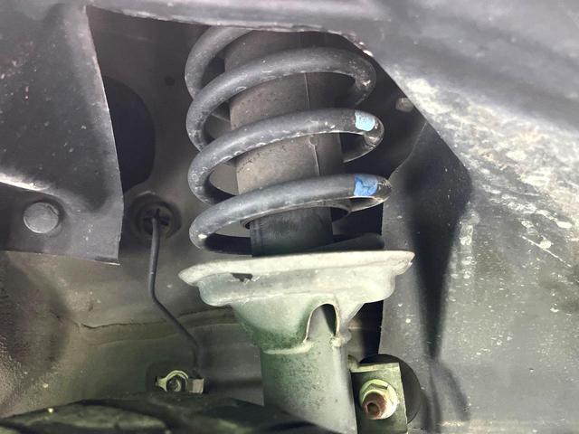 N-BOXカスタム G ターボSSブラックスタイルパッケージ 禁煙車 シティブレーキアクティブシステム 純正ナビ バックカメラ 両側電動スライドドア パドルシフト ETC HIDライト 純正15インチアルミ オートライト スマートキー(20枚目)