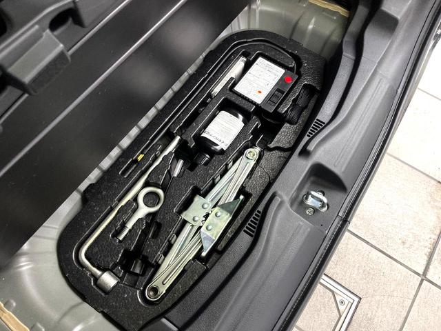 N-BOXカスタム G ターボSSブラックスタイルパッケージ 禁煙車 シティブレーキアクティブシステム 純正ナビ バックカメラ 両側電動スライドドア パドルシフト ETC HIDライト 純正15インチアルミ オートライト スマートキー(44枚目)